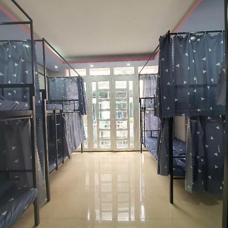 Sen Alley Dormitory Хошимин Экстерьер фото