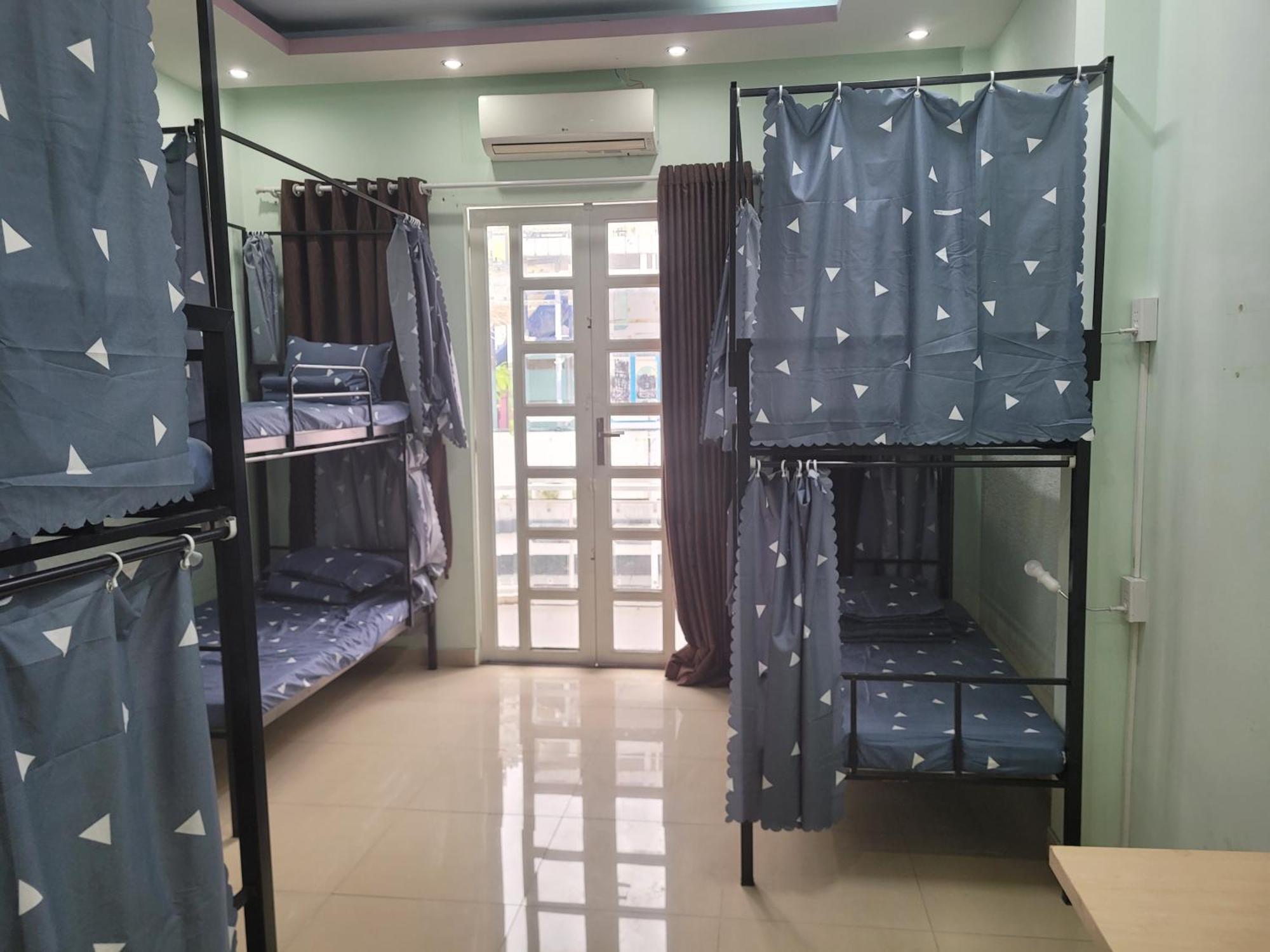 Sen Alley Dormitory Хошимин Экстерьер фото